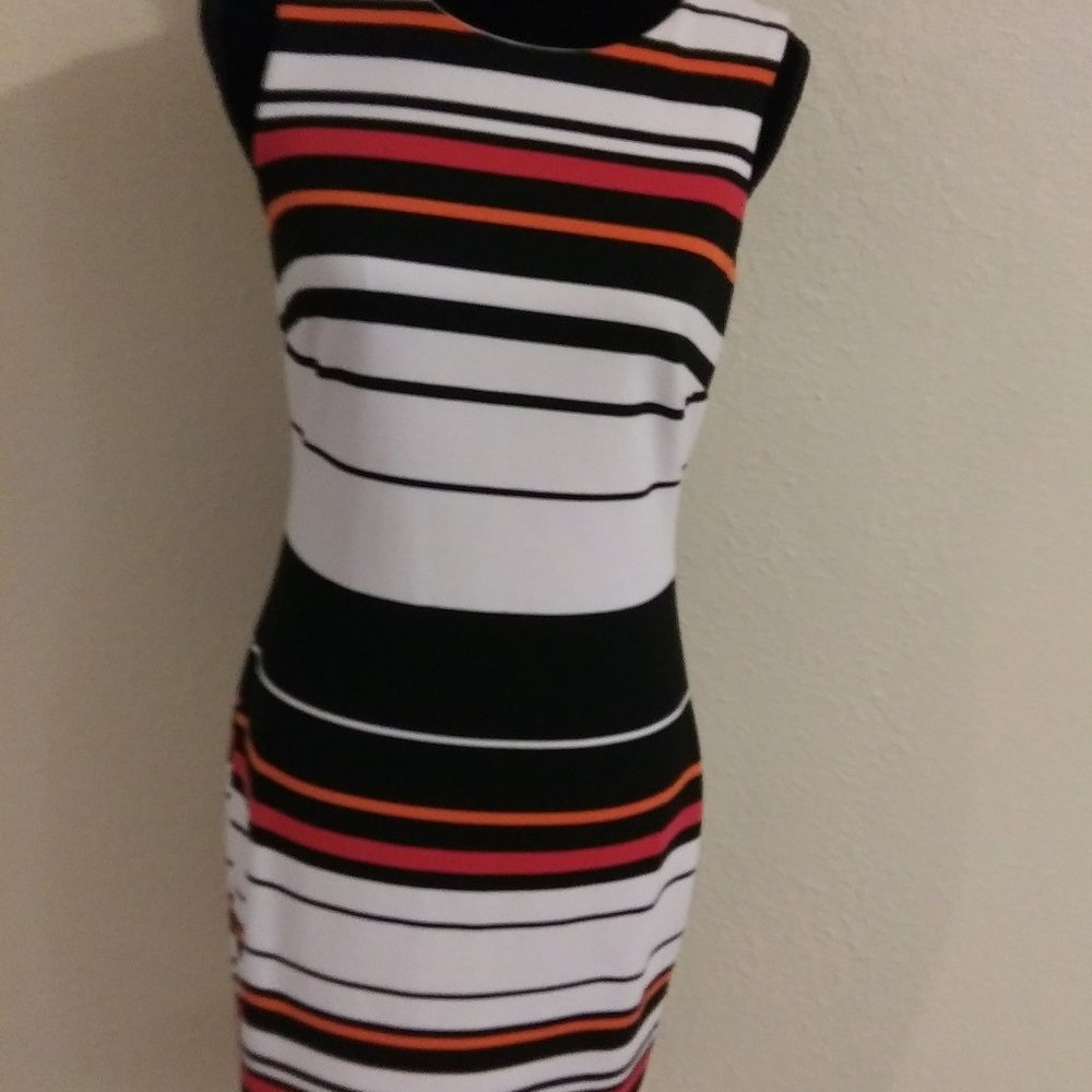 CALVIN KLEIN  Cotton Dress. Size 4